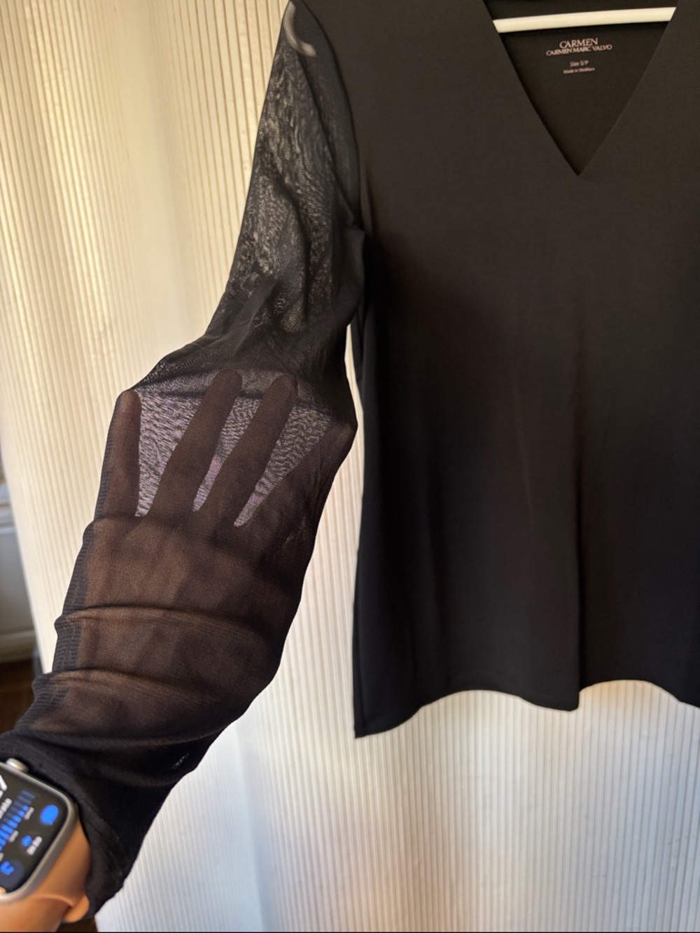 Carmen Marc Valvo Black V-Neck Long Sleeve Top with Sheer Sleeves